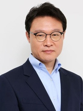 ½ÅÀÓ ¹Ì·¡ÇÐȸ ȸÀå¿¡ À̱Կ¬ Àü JTBC ´ëÇ¥ ½ÅÀÓ ¹Ì·¡ÇÐȸ ȸÀå¿¡ À̱Կ¬ Àü JTBC ´ëÇ¥